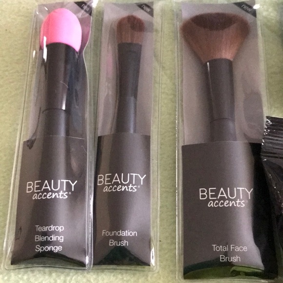 studio selection makeup wipes